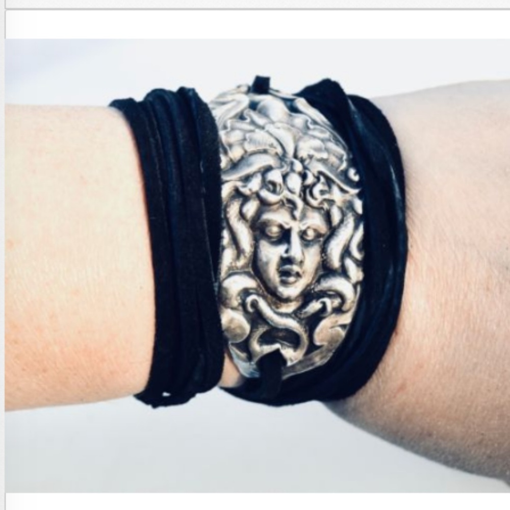 Antique Sterling Silver Medusa 925 Tie Wrap Cuff Art Nouveau Genuine Leather - Picture 4 of 6